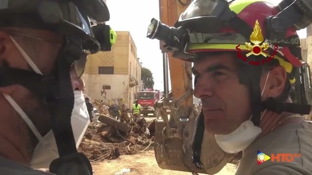 Derna (LY) – Alluvione Libia: Continua il lavoro per i soccorritori dei VVF