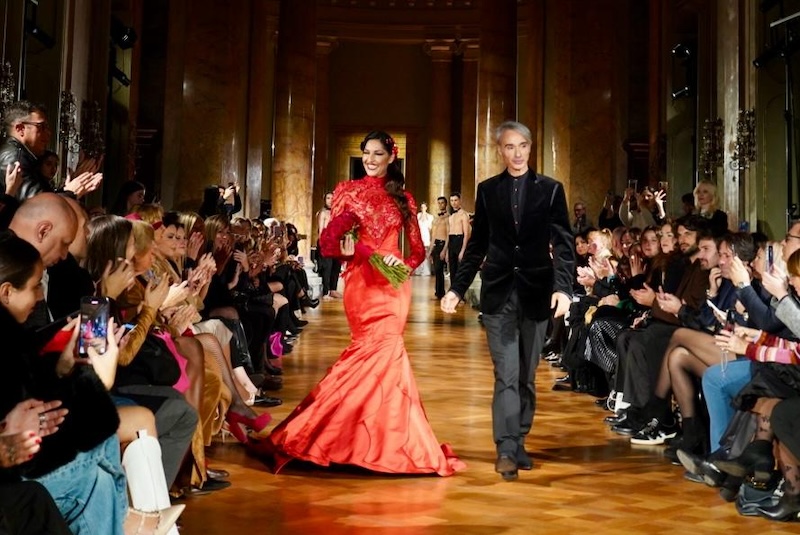 Gianni Molaro conquista Roma con l’omaggio alla donna – Lo stilista presenta la collezione sposa 2024 alla Galleria del Cardinale Colonna