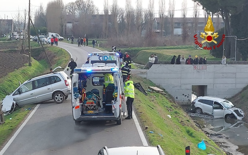Due gravi incidenti sulle strade del Veneto: 4 persone ferite gravemente