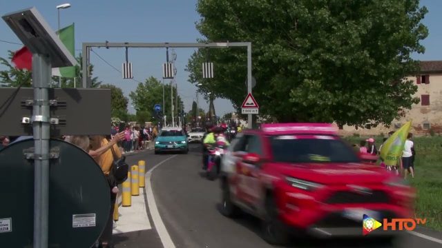 Mirano Loc. Ballò (VE) – Passaggio dei ciclisti per la 18a tappa del Giro d’Italia – Fiera di Primiero – Padova