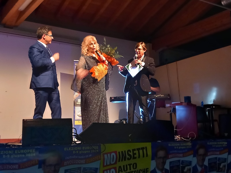 Miss Padania 2024: un grande successo per gli abiti inediti di Miriam Tirinzoni