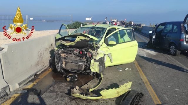 Chioggia (VE) – Incidente tra tre auto sul Ponte Translagunare: cinque feriti