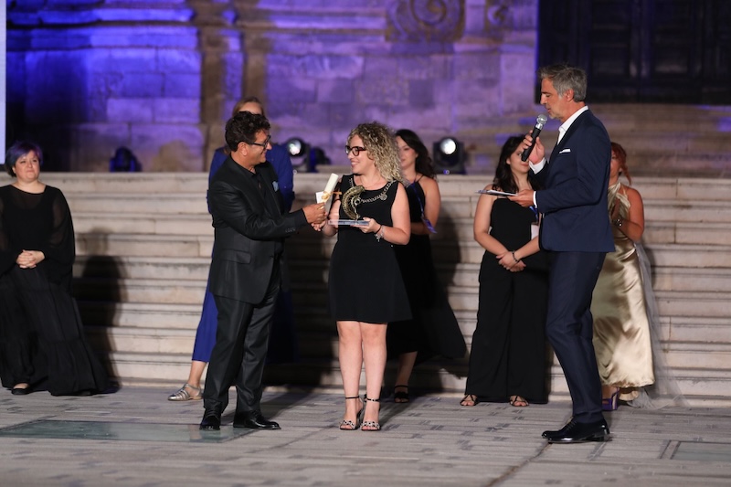 Al Premio Moda “Citta’ dei Sassi” 2024 vince la stilista messinese Carmen Vulcano