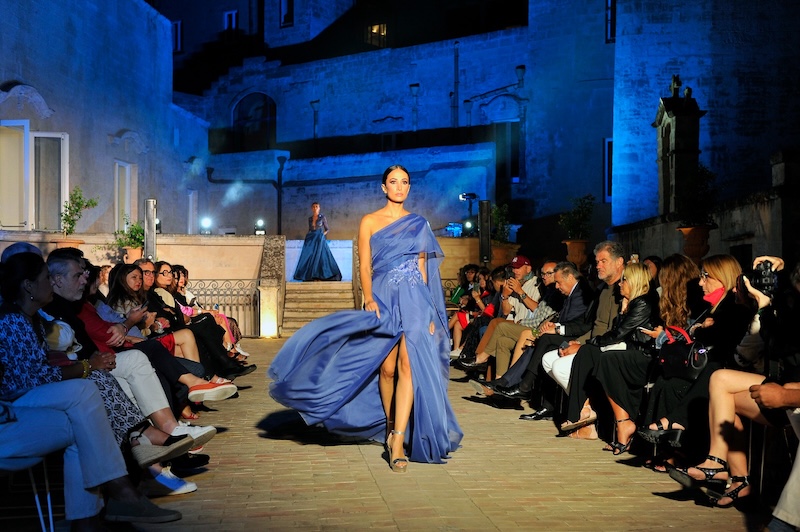 Premio Moda “Citta’ dei Sassi” 2025: Vince la stilista savese Monica Ingrosso